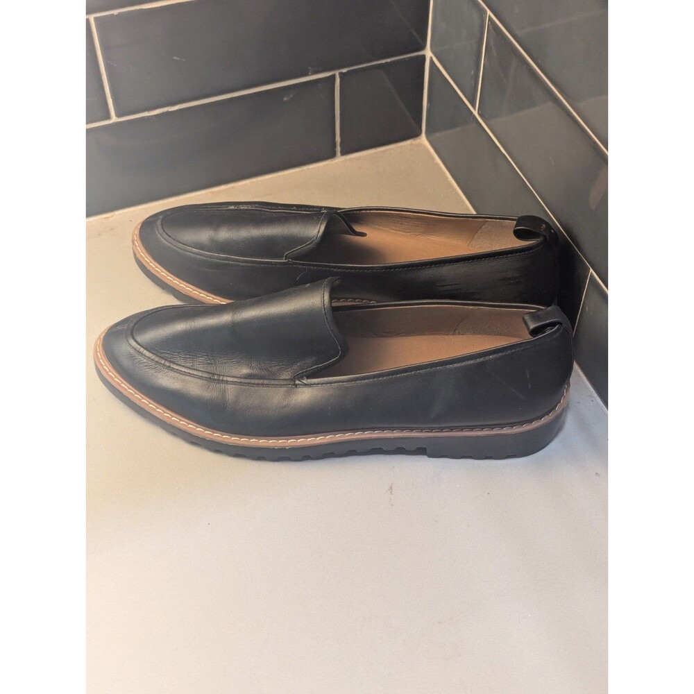 Susina Black Soft Leather Women's Loafers Almond Toe Size 9 Casual